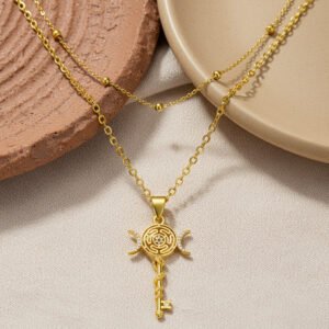 Colar Chave Dupla Camada Corrente Serpentina Dourada com Pendente de Chave